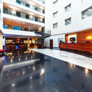 **** Hotel Nh Hungría